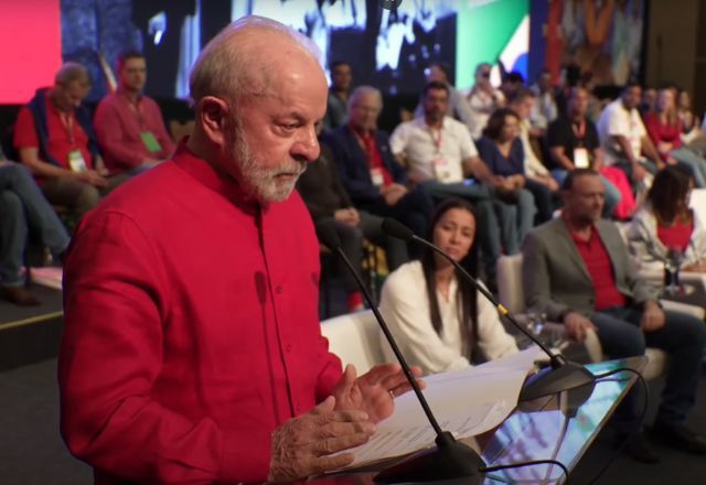 lula-estabelece-“limite-de-briga”-com-trump:-“nao-posso-falar-tudo-o-que-eu-acho”