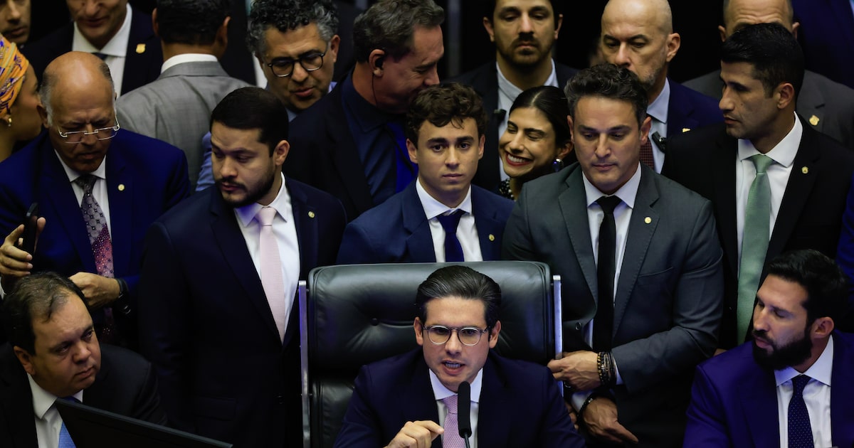 nikolas,-feliciano,-bia-kicis:-motta-encaminha-representacoes-que-devem-render-advertencia-por-motim