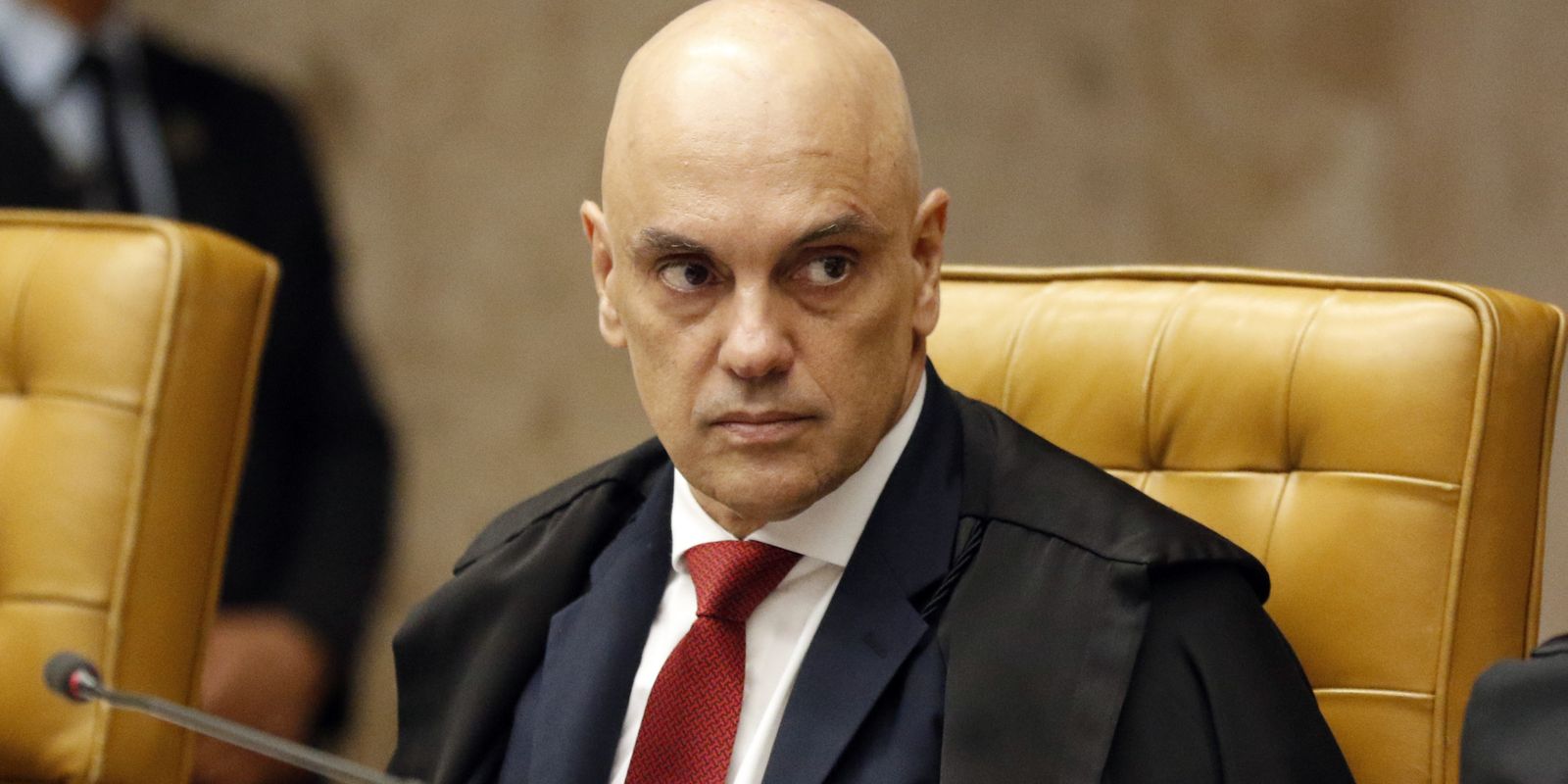 governo-trump-chama-moraes-de-“toxico”-e-reage-a-decisao-de-dino 
