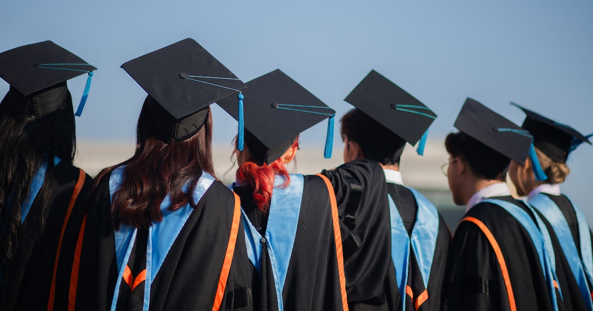 diploma-da-faculdade-significa-salario-melhor?-saiba-de-quanto-e-a-diferenca