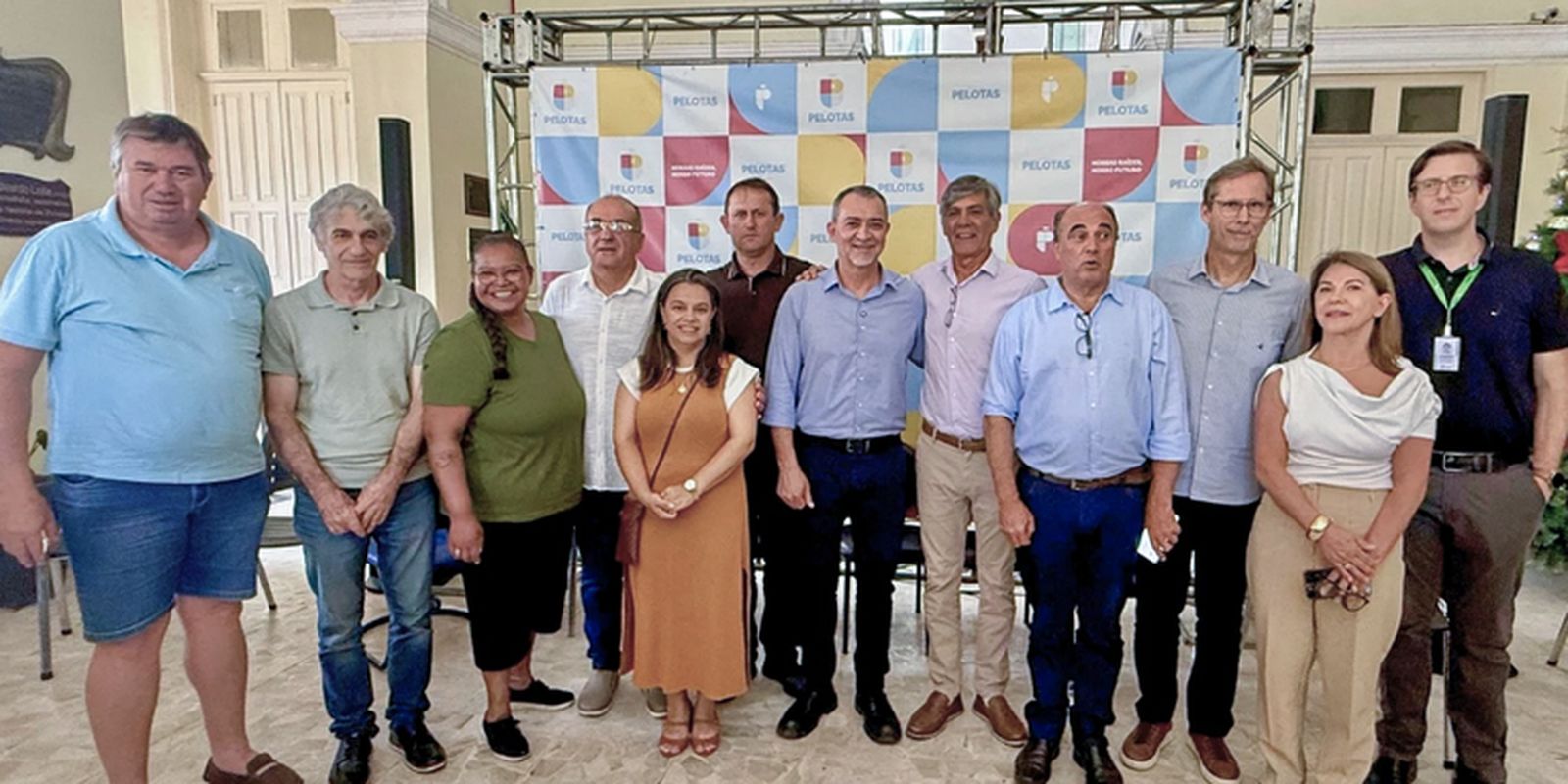 governo-federal-compra-r$-4-milhoes-em-suco-de-pessego-do-rs