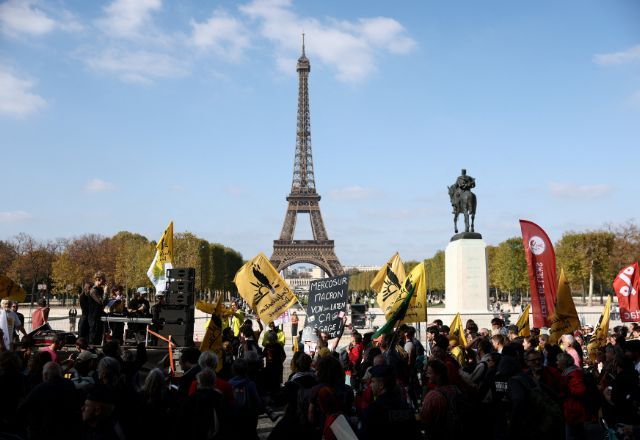 franca-diz-que-vai-suspender-importacoes-em-meio-a-oposicao-de-agricultores-ao-mercosul