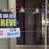 Greve atinge mais de 50 universidades federais; entenda disputa entre servidores e governo Lula
