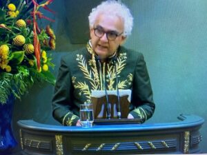 milton-hatoum-toma-posse-na-abl