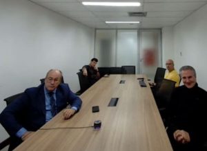 collor-sorri-em-audiencia-de-custodia-e-diz-que-nao-houve-irregularidade-em-prisao;-veja-video