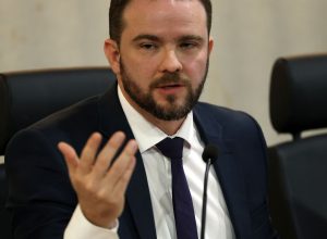 orcamento-de-2026-tem-meta-de-superavit-de-r$-34,3-bilhoes