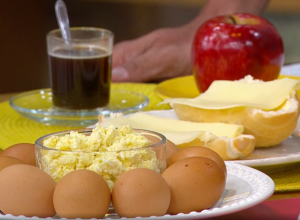 qual-o-verbo-para-o-ato-de-tomar-cafe-da-manha?-a-resposta-gerou-um-video-viral-e-pode-surpreender-voce