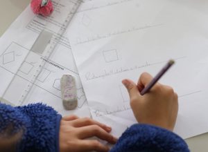o-que-uma-crianca-deve-saber-de-matematica-aos-7-anos?-mec-vai-lancar-novo-indicador-de-aprendizagem
