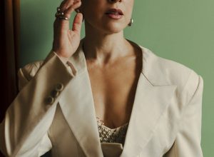 roberta-sa-da-voz-a-dora-morelenbaum,-a-marina-iris-e-a-rosa-passos-no-album-audiovisual-‘tudo-que-cantei-sou’