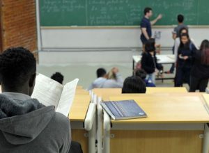 violencia-e-censura-afetam-nove-em-cada-dez-professores-brasileiros