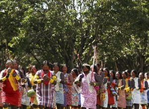 mantendo-tradicoes,-indigenas-celebram-natal-como-o-dia-da-felicidade