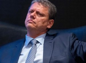 ‘brasil-poderia-ter-ajudado-venezuela-na-transicao-a-democracia,-mas-nunca-fez-isso’,-diz-tarcisio