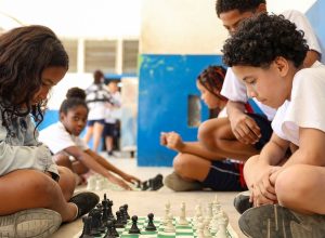 mec-fara-pesquisa-sobre-impacto-da-restricao-de-celular-nas-escolas