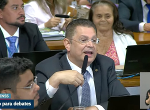 lider-do-pl-apela-a-sogra-na-cpi-do-inss;-entenda