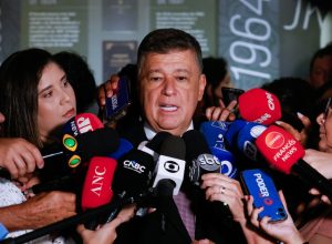 presidente-da-cpi-pede-reacao-do-congresso-apos-gilmar-mendes-liberar-leila-pereira-de-depoimento