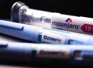 estudo-indica-que-a-semaglutida-pode-preservar-melhor-a-massa-magra-do-que-a-tirzepatida