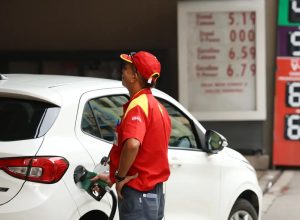 governo-quer-converter-receitas-extras-com-petroleo-em-desoneracoes